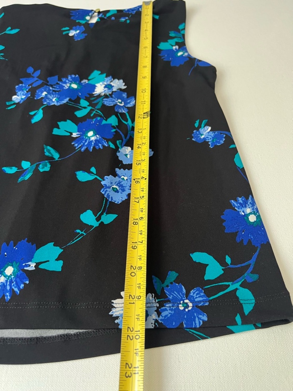 Calvin Klein Women’s Black Tank Top with Blue Floral Print - PS - Picture 4 of 7